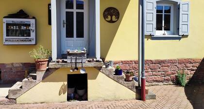 Ferienwohnung mit Flair, SĂŒdliche WeinstraĂe , Pfalz :"la Maison Palatinate"