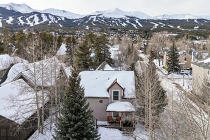 Exterior - Walk to town, 1 mi to Gondola, four suites (Breckenridge)