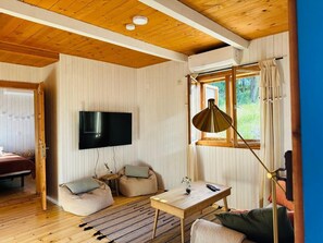 Chaumière, 2 chambres, vue sur le jardin | Aire de séjour