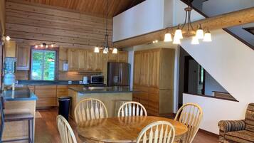 House, Beach View | Private kitchen | Mini-fridge, microwave, oven, stovetop