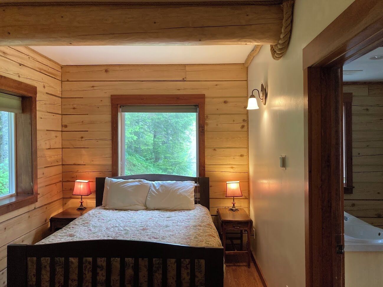 House, Beach View | Individually decorated, individually furnished, soundproofing, free WiFi