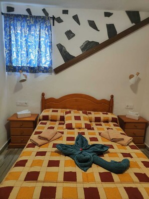 2 chambres, fer et planche à repasser, lit de bébé portatif, Wi-Fi
