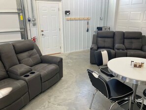 Interior - Newly built in Devils Lake, Perfect for Fishing or Relaxing.   (Devils Lake)