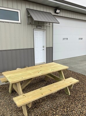 Outdoor dining - Newly built in Devils Lake, Perfect for Fishing or Relaxing.   (Devils Lake)