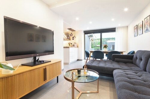 Maison Avec Jardin Près de Paris - 6P