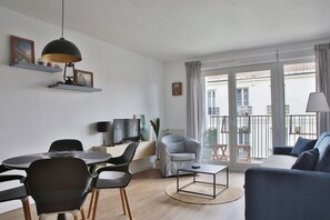 Smart-TV, Bücher