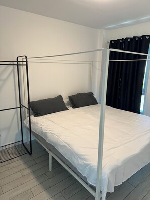 1 bedroom, iron/ironing board, WiFi, bed sheets - Great Apartment in Miami + Parking included (Miami)