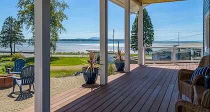 Large home Close to beach, BBH 8233