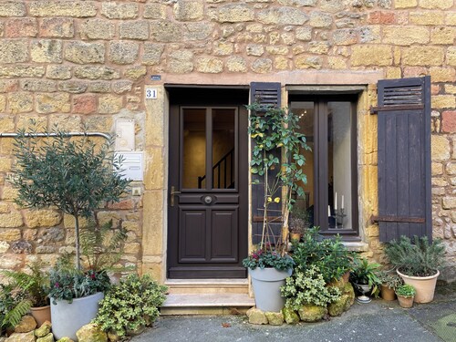 Maison des Temps Anciens  - your romantic retreat in the heart of the Dordogne!