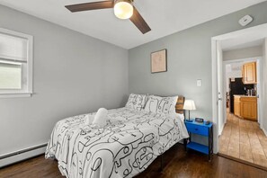 3 chambres, fer et planche à repasser, Wi-Fi, literie fournie