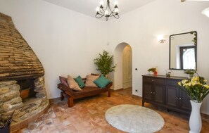 Interior - Il Castello degli Ulivi (Roccella Ionica)