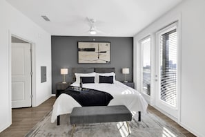 2 Schlafzimmer, Schreibtisch, Bügeleisen/Bügelbrett, kostenloses WLAN