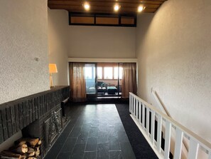 Interior - COZY PENTHOUSE in the middle of the BAVARIAN FOREST +NETFLIX +POOL +SAUNA +GYM (Sankt Englmar)