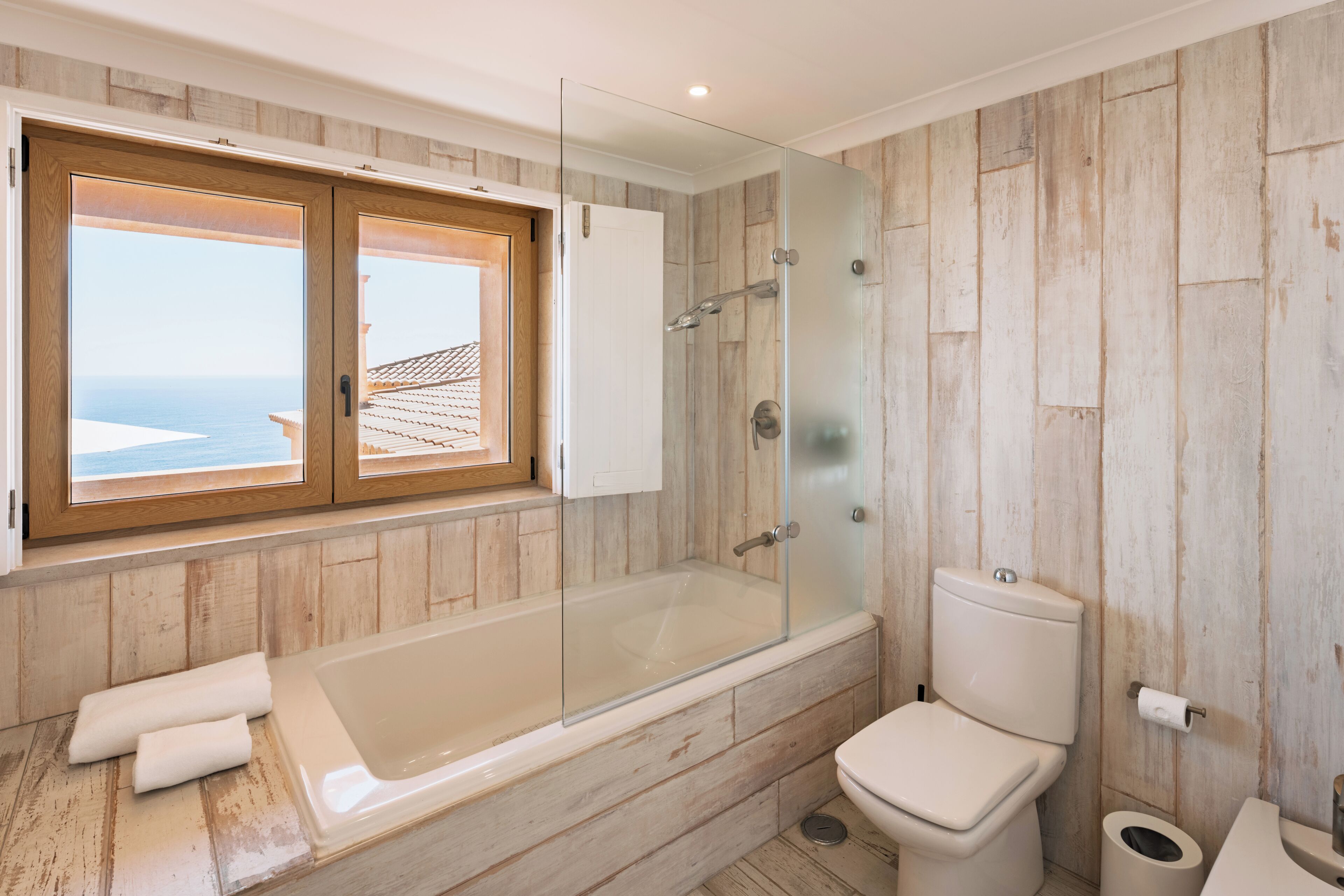 Phòng Suite Premium, ban công, quang cảnh biển | Két bảo mật tại phòng, phòng cách âm 