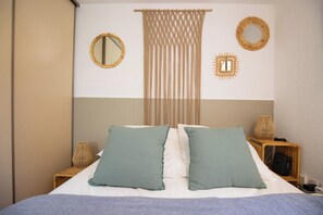 2 sovrum, strykjärn/strykbräda, resesäng och wi-fi