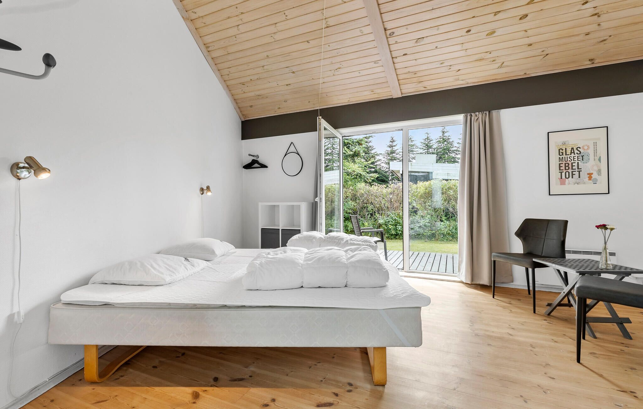 4 soverom, reiseseng for barn og wi-fi (inkludert)