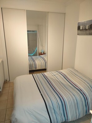 1 bedroom, WiFi, bed sheets - Rez de Jardin Proche Paris Arena Paris Sud à 4 km (Clamart)