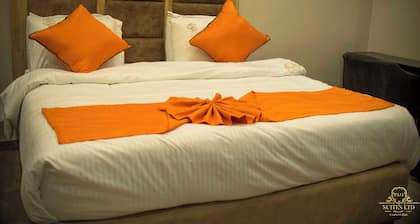 P.I.O Suites