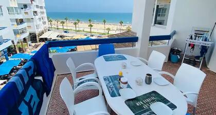 Magnifique appartement directement sur la mer