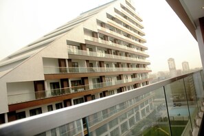 Exterior - Immaculate Beauty Gem Location Pools Gym (Accra)