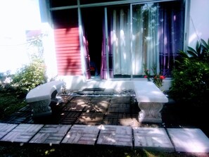 Exterior detail - COMFORTABLE APARTMENT WITH BEDROOM, LIVING ROOM, KITCHEN  (Kingston8)
