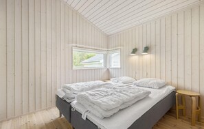3 Schlafzimmer, Bügeleisen/Bügelbrett, Reisekinderbett, kostenloses WLAN