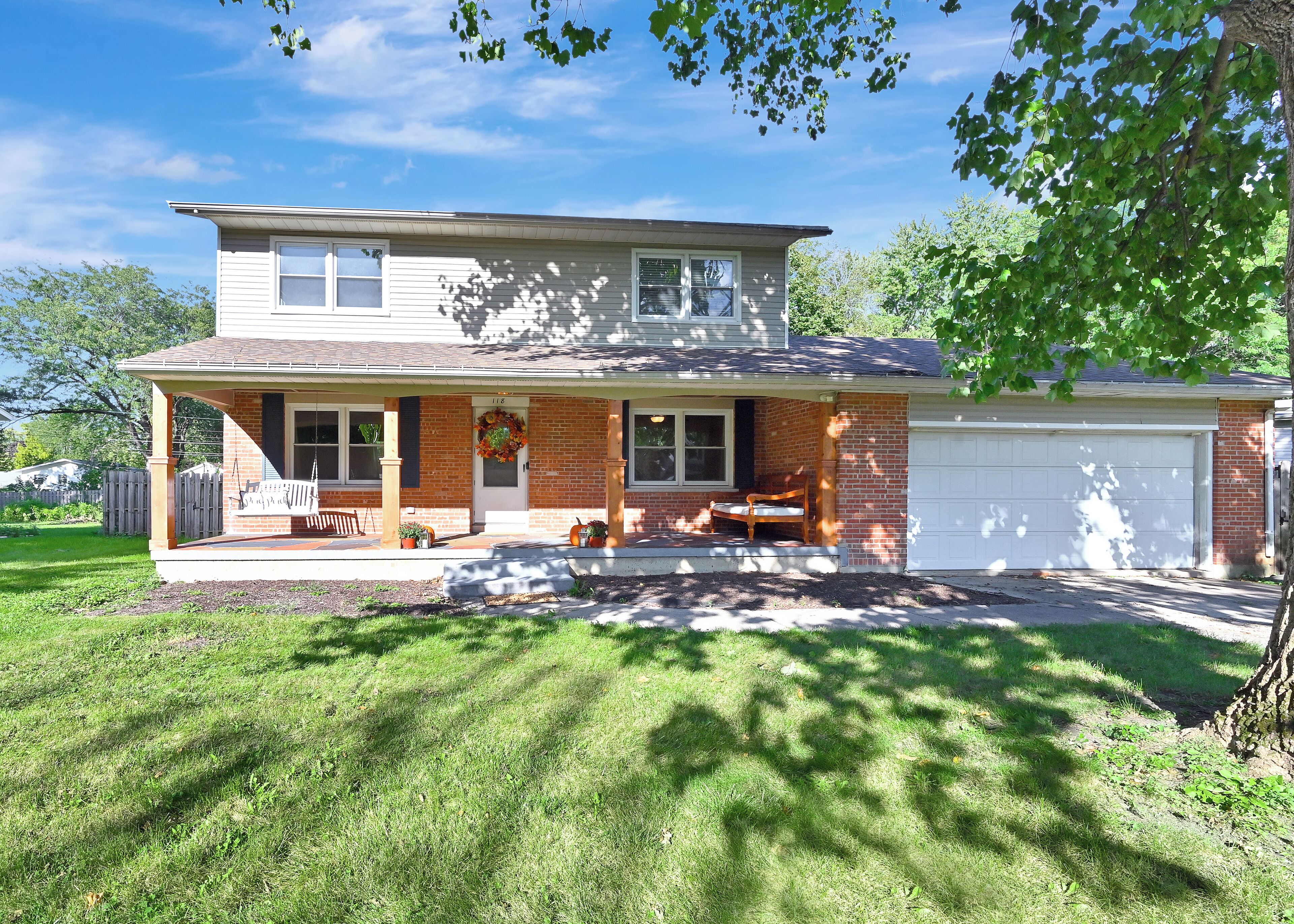 Cozy Downtown Home:Oldie But Goodie, Pet-Friendly