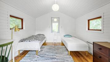 4 soverom, strykejern/-brett og wi-fi (inkludert)