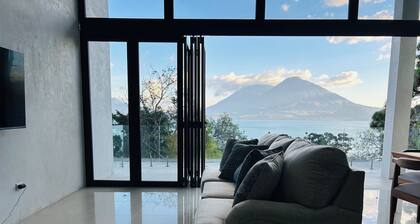 Carina at Casa Verapaz - 1BR + Loft - Volcano View