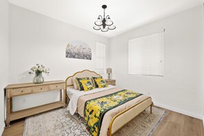 5 chambres, lit de bébé portatif, accès au Wi-Fi (inclus)