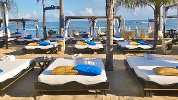 Private beach, free beach cabanas, sun loungers, beach towels