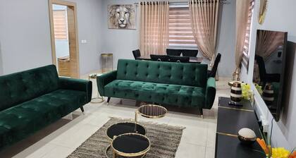 Spacious Luxury 3Bed Hse in Tema Netflix