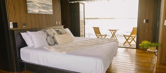 Premium Floating Bugalow by Stay Ombi in the Keys with Stunning Ocean Views.