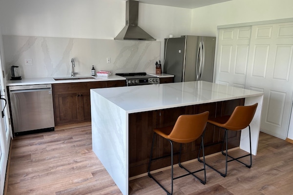 Refrigerador, microondas, horno, placa de cocina