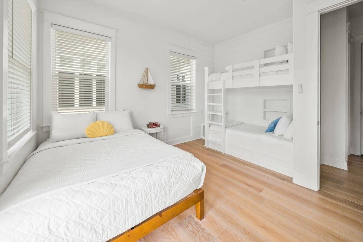 2 Schlafzimmer, Bügeleisen/Bügelbrett, kostenloses WLAN