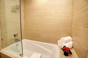 Shower, hair dryer, towels, soap - 3 Bedroom/2BA condo steps to Blackcomb Gondola (Whistler)
