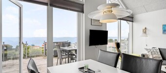 Lovely home in Esbjerg V with WiFi