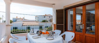 Apartment 'Apartamento Cabrera' with Private Terrace, Wi-Fi and Air Conditioning