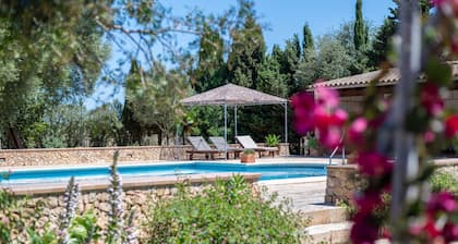 Ferme 'Sa Bassa Crua Agroturismo 2' avec piscine partagée, terrasse privée et Wi-Fi