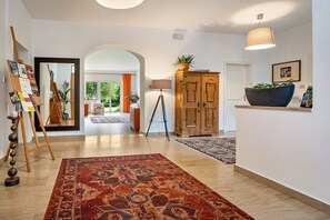 Lobby - Apartment 'Kortscherhof Apt Typ 1' with Mountain View, Private Terrace and Wi-Fi (Silandro)