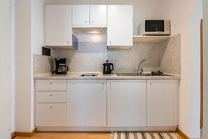 Unclassified image, 2 of 5, button - Apartment 'Kortscherhof Apt Typ 4' with Mountain View, Shared Garden and Wi-Fi (Silandro)