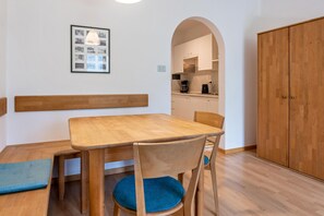 Unclassified image, 3 of 5, button - Apartment 'Kortscherhof Apt Typ 4' with Mountain View, Shared Garden and Wi-Fi (Silandro)