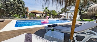 Villa 'Mis Raices' with Private Pool, Wi-Fi and Air Conditioning