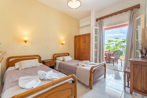 1 bedroom, iron/ironing board, free WiFi, bed sheets - Studio Apartment 'Standard' with Sea View, Wi-Fi and Air Conditioning (Corfu)