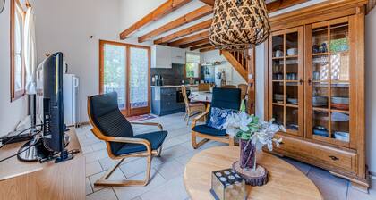 Maison de vacances 'Maison Océlandes' avec piscine partagée, terrasse privée et Wi-Fi