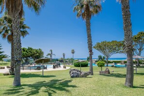Pool - Apartment 'Bella Vistas' with Shared Pool, Wi-Fi and Air Conditioning (Zahara de los Atunes)