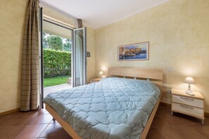 1 Schlafzimmer, Bügeleisen/Bügelbrett, kostenloses WLAN, Bettwäsche