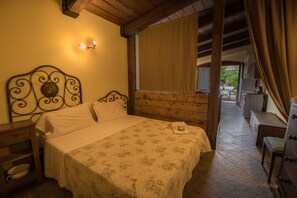 13 dormitorios, wifi gratis, ropa de cama