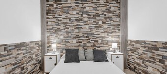 Vacation Home 'Paisa House' with Private Terrace and Wi-Fi