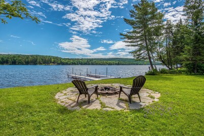 130 Shore Road - Rangeley Lake with dock and pet friendly
